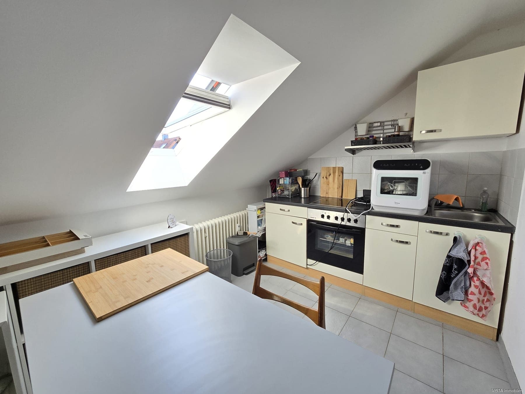 Dachgeschosswohnung — Ansicht 1