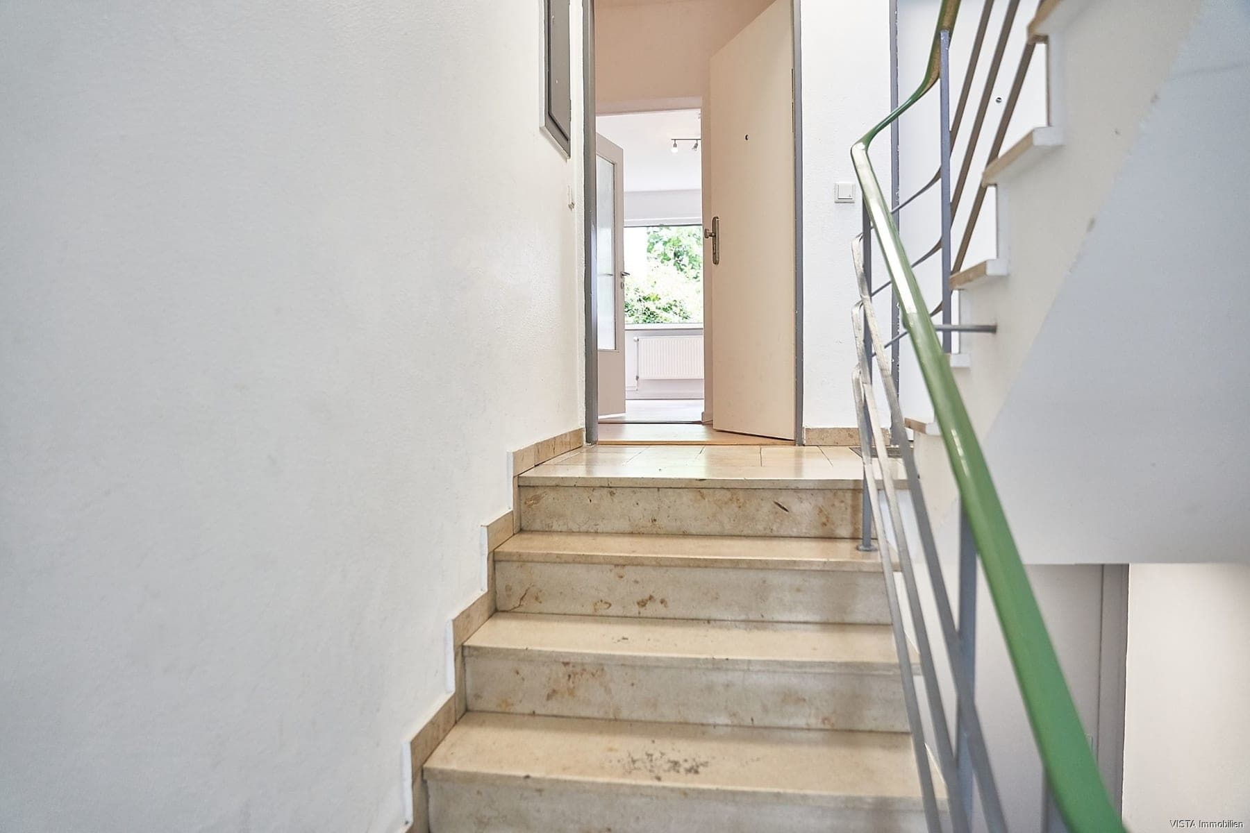 Erdgeschosswohnung — Ansicht 1