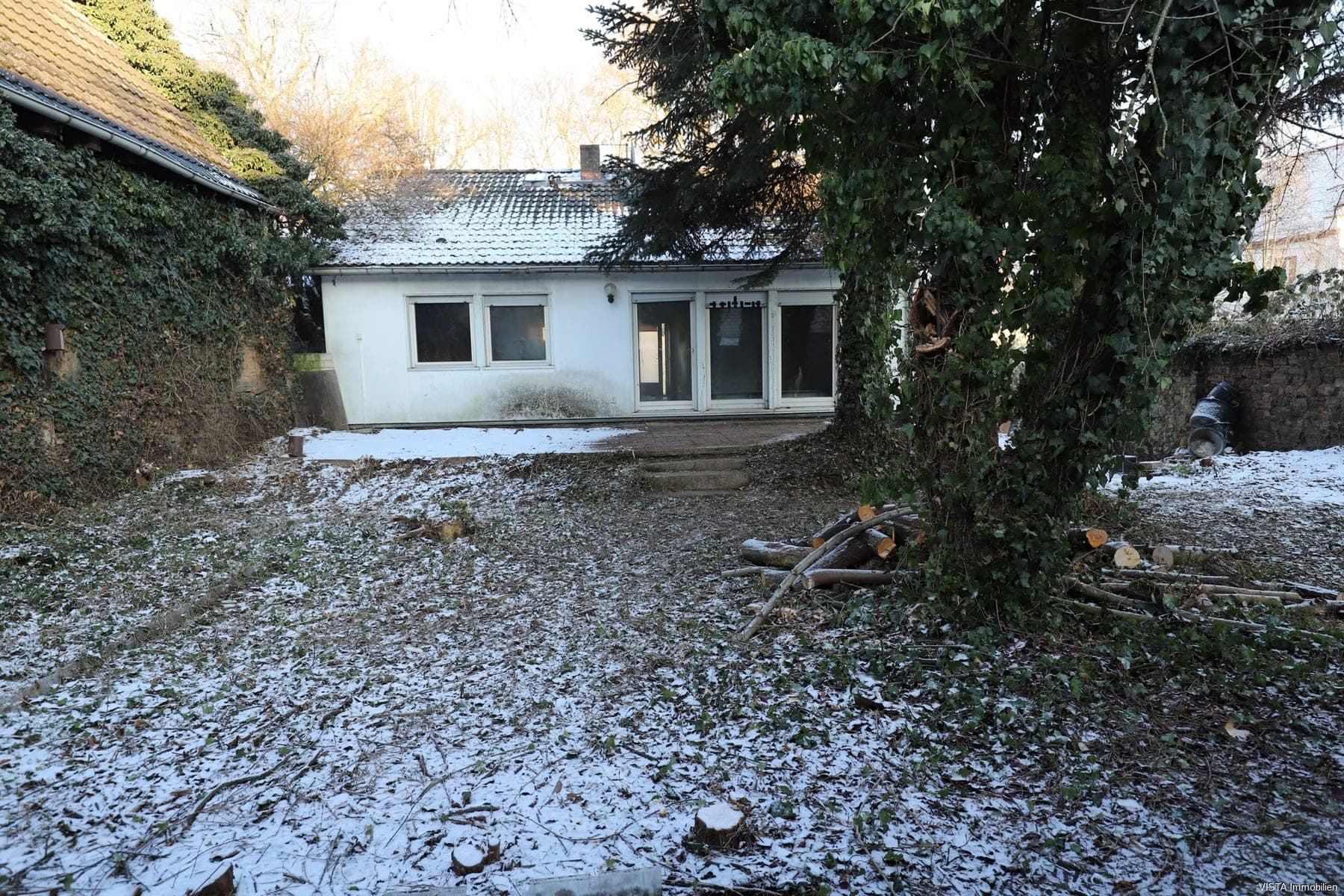 Wohngrundstück — Ansicht 1