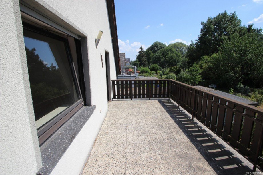 Balkon 1. Obergeschoss Einfamilienhaus Ro�dorf