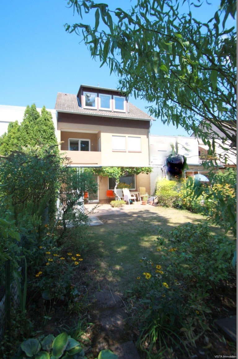 R�ckansicht v. Garten Darmstadt Reihenhaus Ihr neues Zuhause - Reihenmittelhaus mit Garten in angenehmer Wohnlage