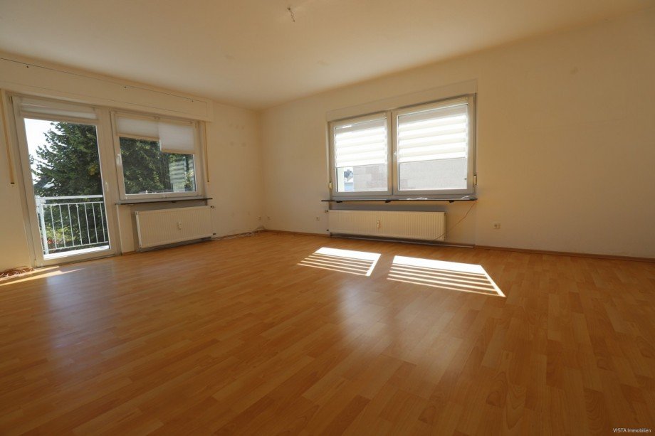 Woh-, und Esszimmer Etagenwohnung Pfungstadt