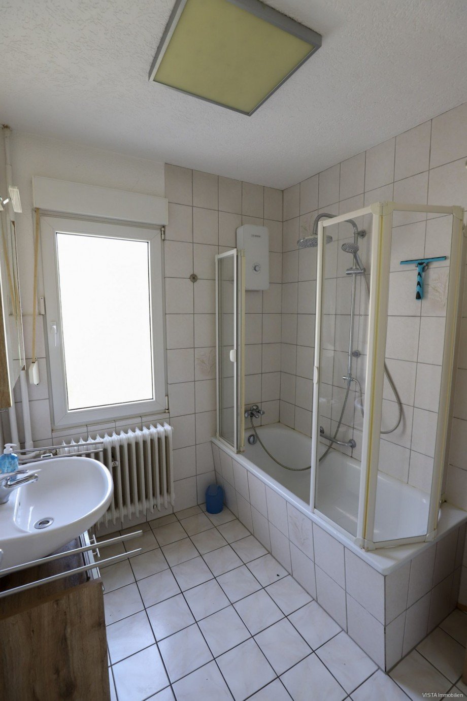 Wannenbad-Erdgeschoss Einfamilienhaus Darmstadt / Eberstadt