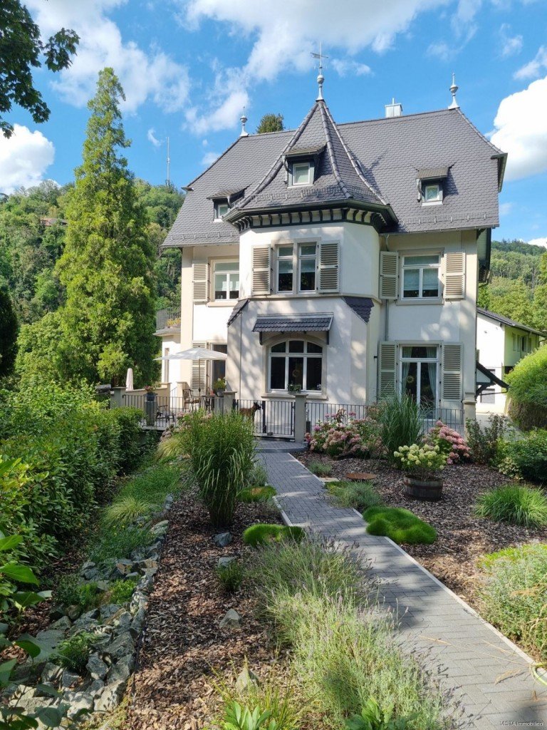 S�d-Ansicht Bensheim / Auerbach Etagenwohnung Exklusiv wohnen und leben, wo andereUrlaub machen ...