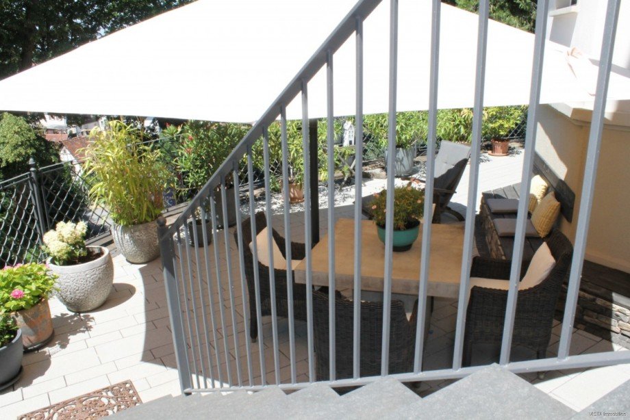 Zur West-Terrasse Etagenwohnung Bensheim / Auerbach