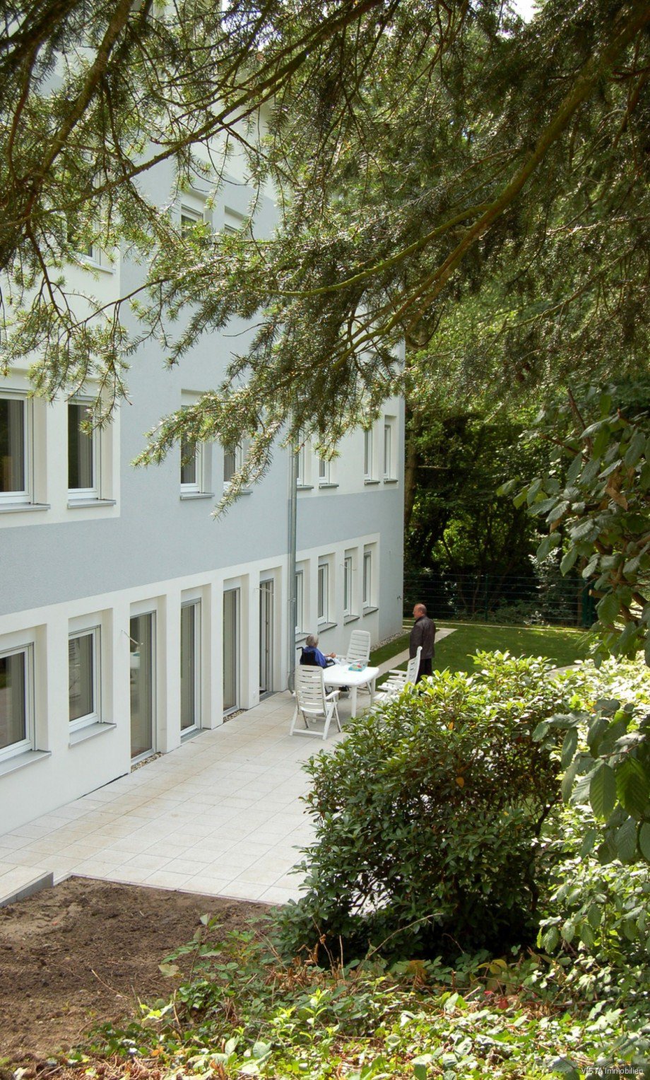 Aussenansicht Gartenseite Mehrfamilienhaus Darmstadt-Dieburg