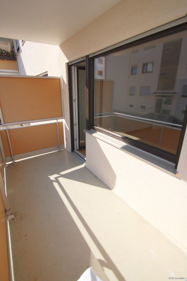 Balkon Seeheim-Jugenheim Erdgeschosswohnung Gepflegte Wohn-Anlage !Hochparterre-Wohnung mit Parkettboden, Balkon u. PKW Stellplatz