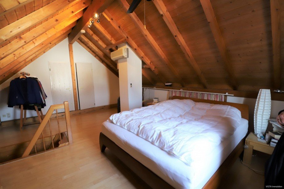 Schlafzimmer Dachgeschoss Einfamilienhaus Darmstadt / Eberstadt