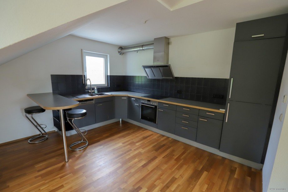 K�che Dachgeschosswohnung M�hltal / Nieder-Beerbach