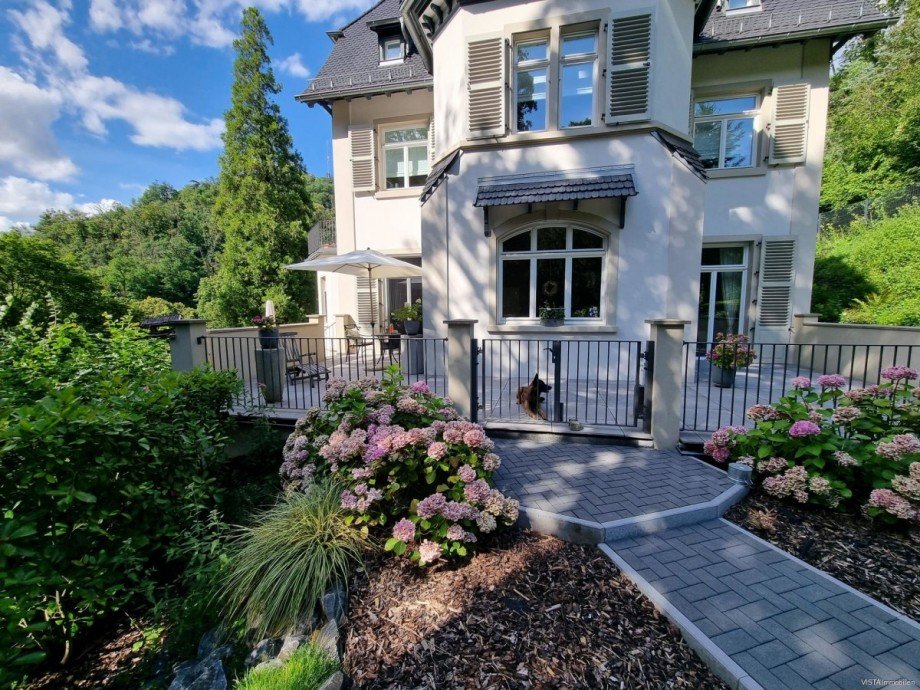 Hausansicht S�den Etagenwohnung Bensheim / Auerbach