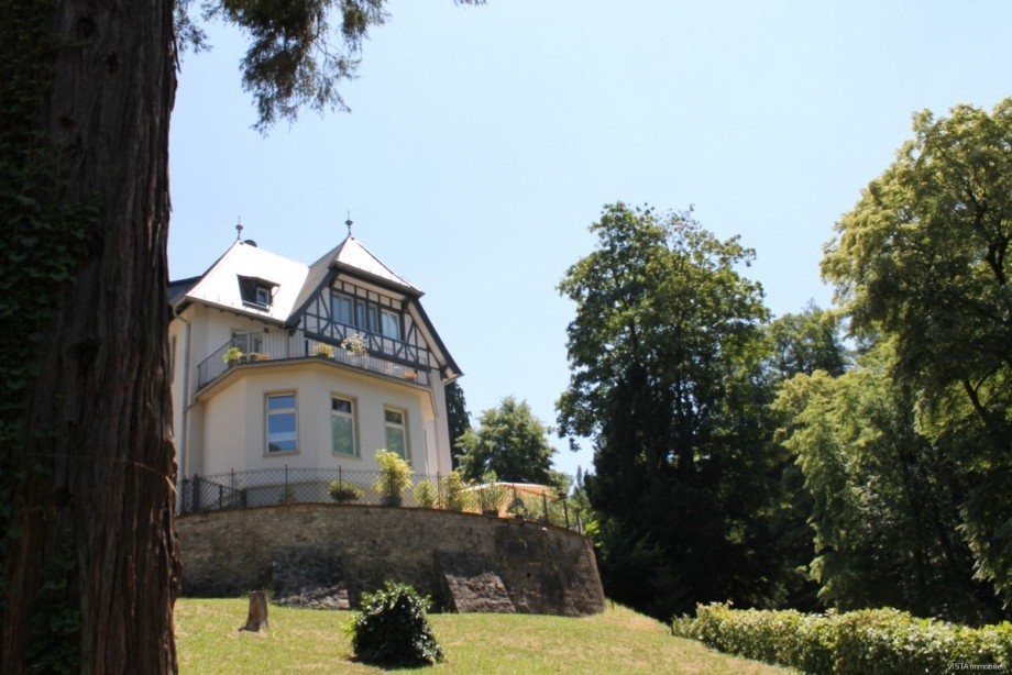 Hausansicht Westen Etagenwohnung Bensheim / Auerbach