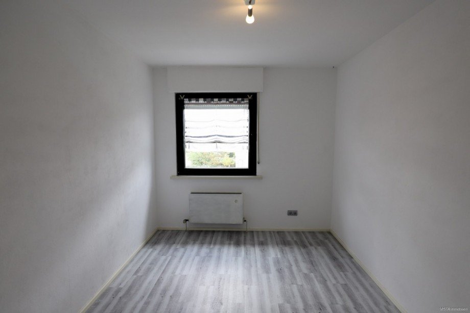 Kinder-, oder Arbeitszimmer Erdgeschoss Zweifamilienhaus B�ttelborn / Klein-Gerau