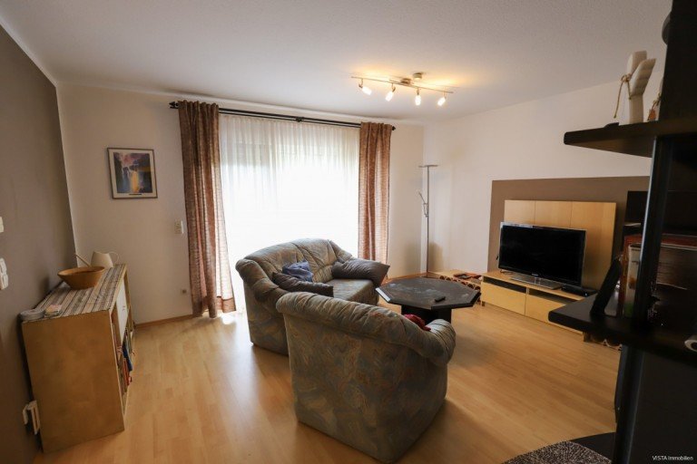 Wohnzimmer Darmstadt / Arheilgen Etagenwohnung **VERKAUFT** Attraktive Etagenwohnung in modernem Mehrparteienhaus mit Sonnenbalkon