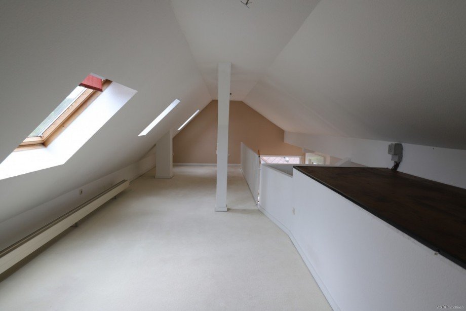 Galerie Ansicht 2 Dachgeschosswohnung M�hltal / Nieder-Beerbach