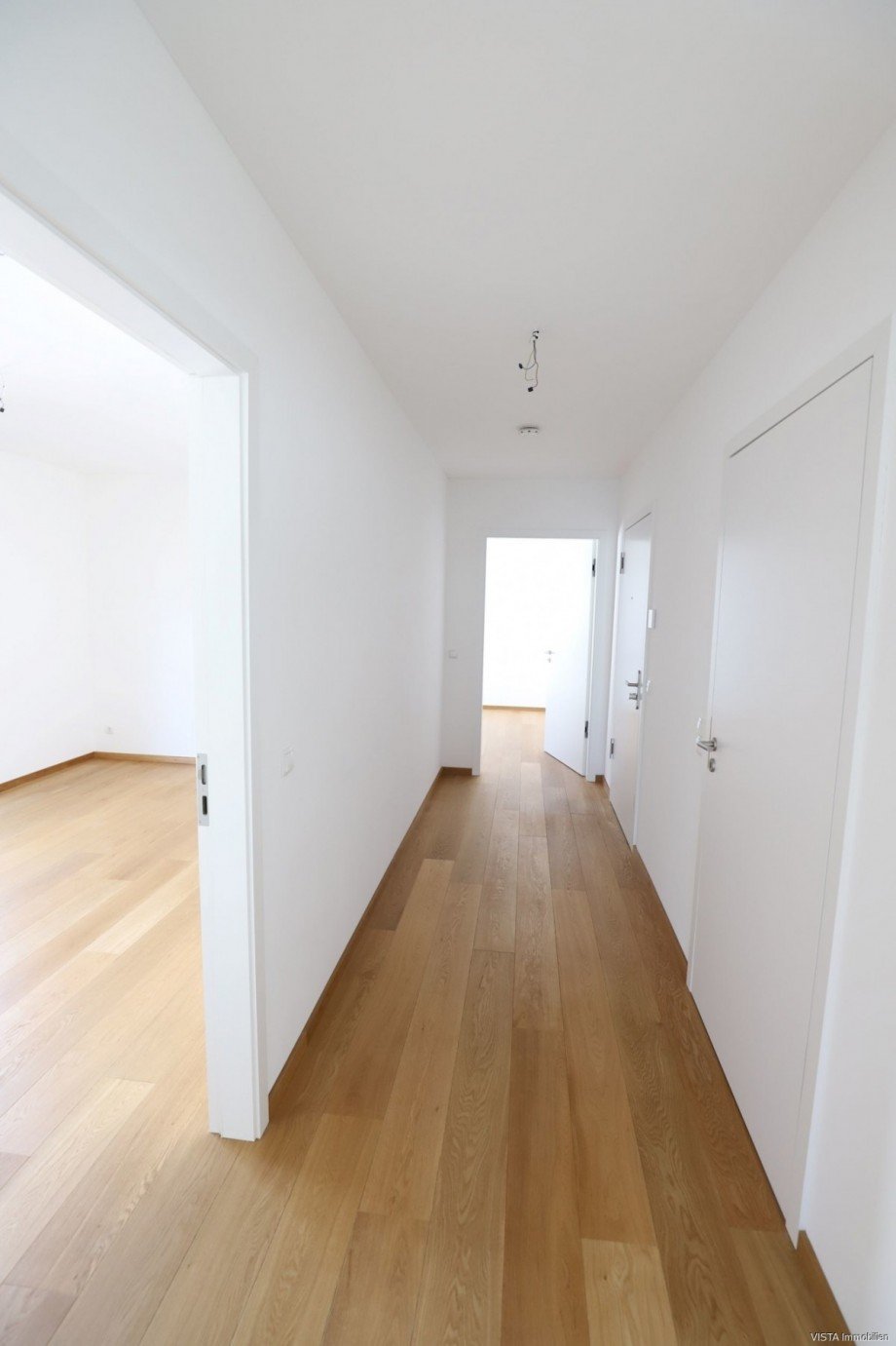 Diele Erdgeschosswohnung Rossdorf