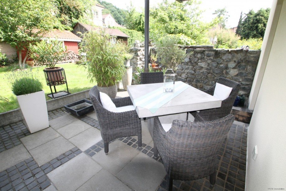 Terrasse Mehrfamilienhaus Bensheim