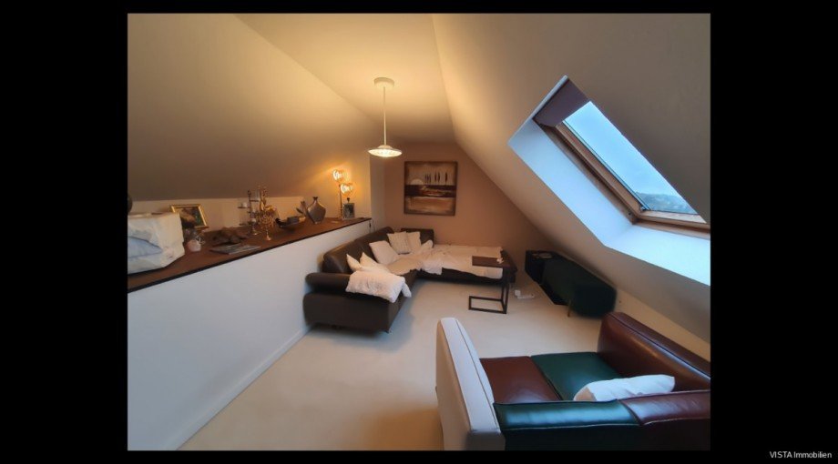 Galerie- Dachgeschosswohnung M�hltal / Nieder-Beerbach