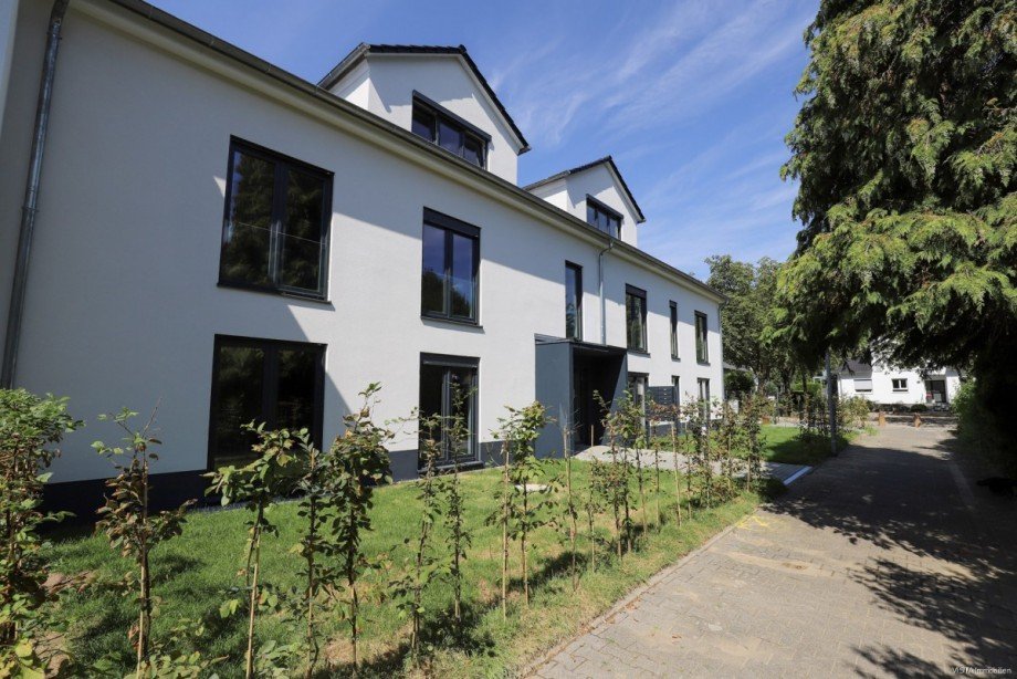 Weg zum Haus Erdgeschosswohnung Darmstadt / Arheilgen