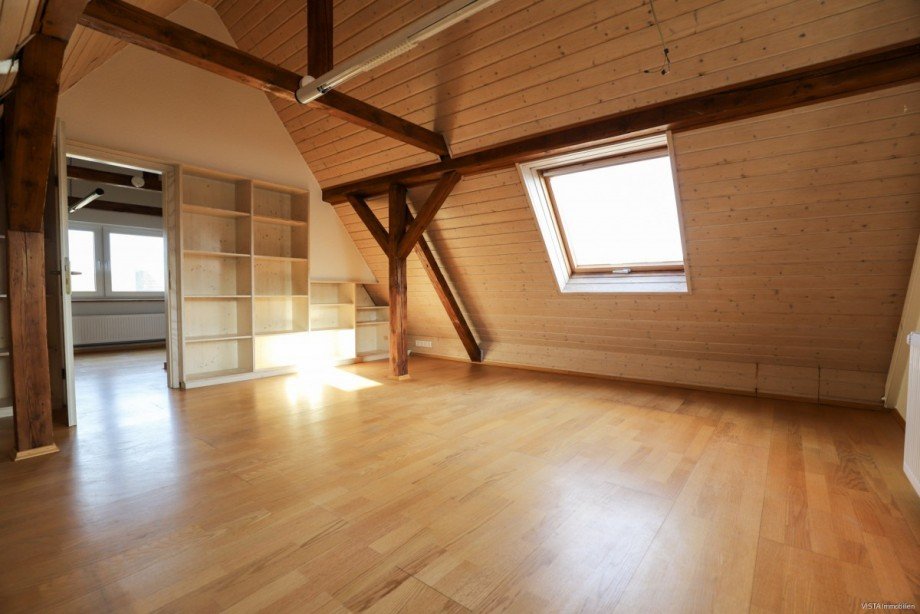 Zimmer 1-Dachgeschoss-Ansicht 2 Maisonettewohnung Weiterstadt