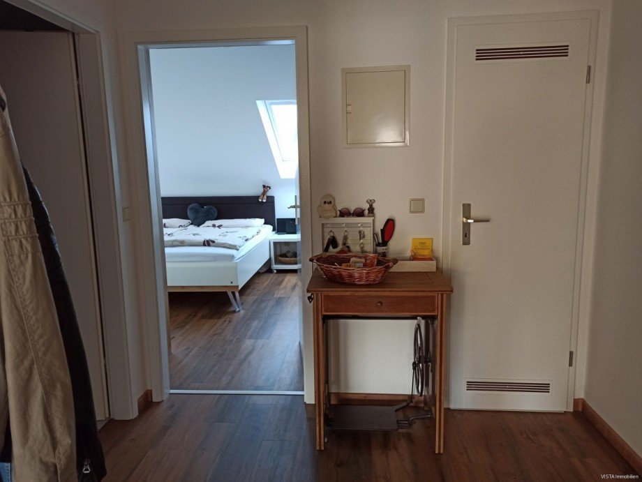 Flur Dachgeschosswohnung M�hltal / Nieder-Ramstadt