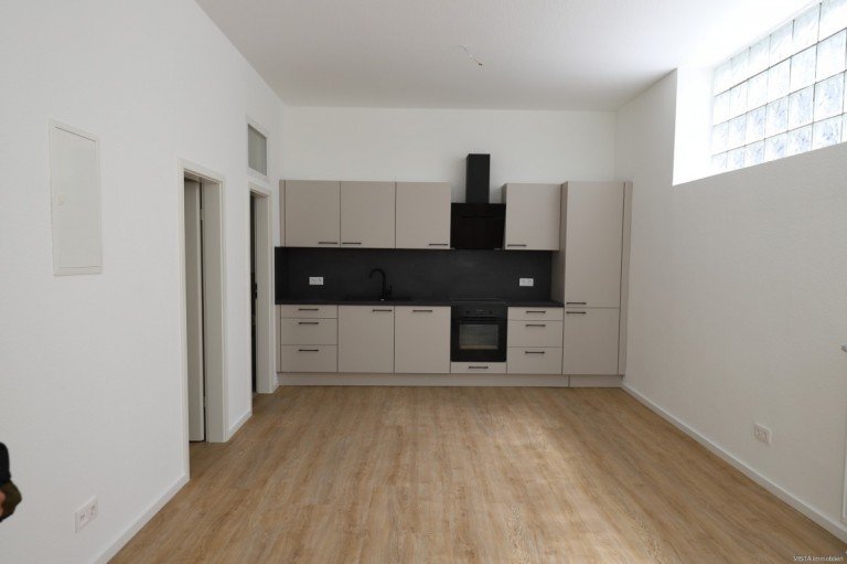 K�che/Wohn/Essbereich Darmstadt Erdgeschosswohnung Frisch sanierte 2-Zimmer-Wohnung mit moderner Einbauk�che in begehrter Lage von Darmstadt-Bessungen