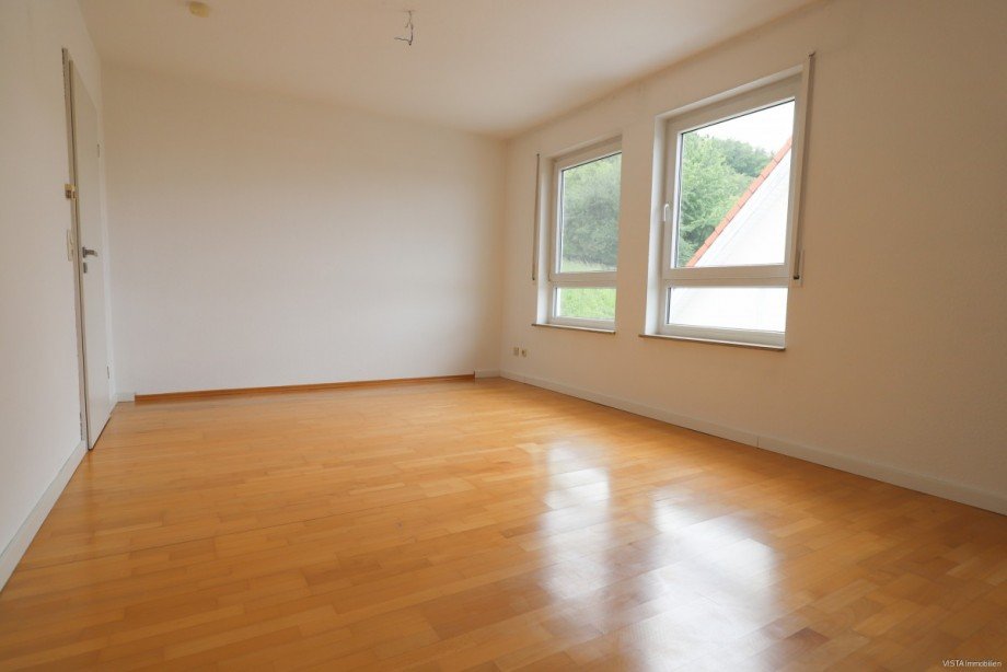 Schlafzimmer Dachgeschosswohnung M�hltal / Nieder-Beerbach