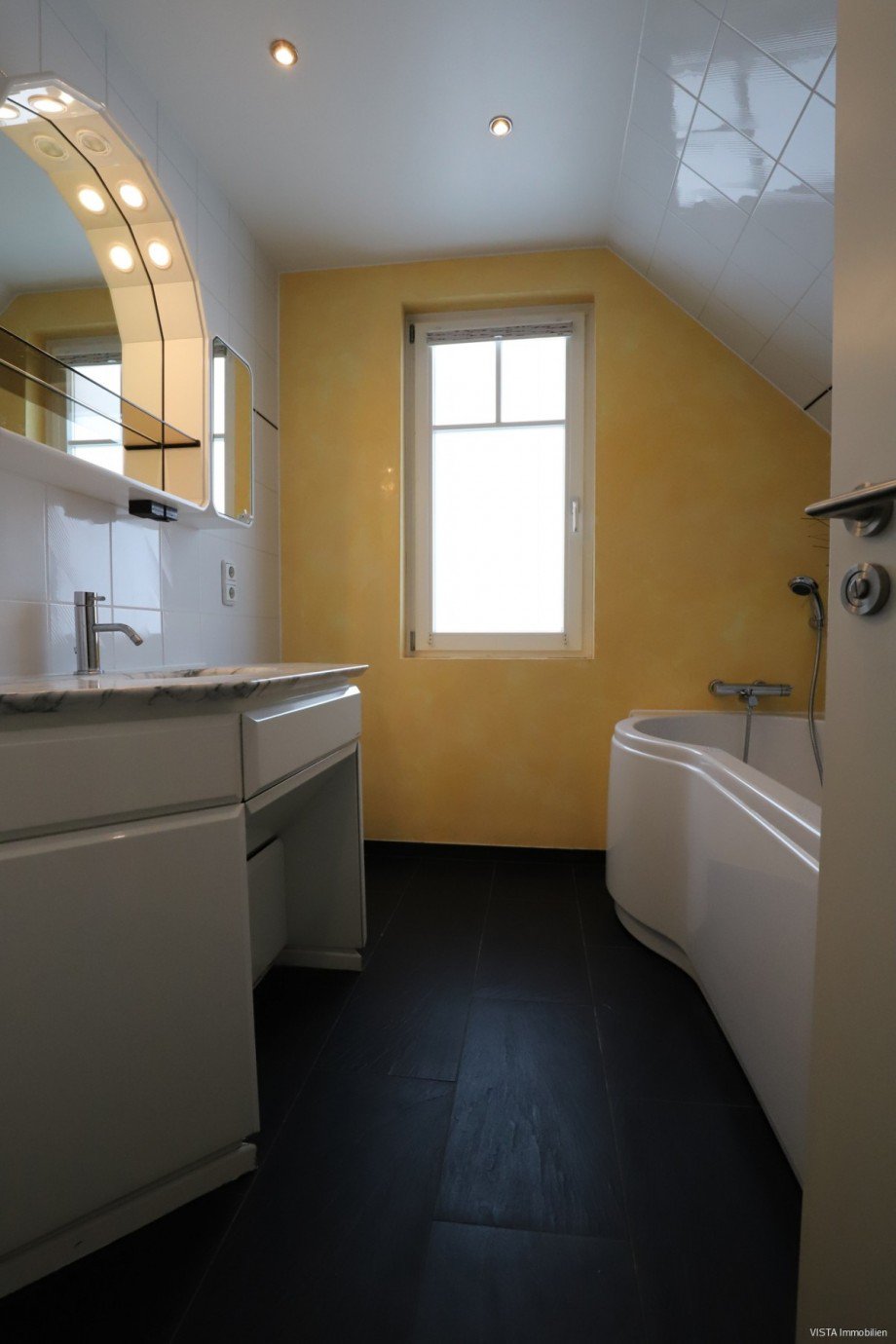 Wannenbad Einfamilienhaus Darmstadt / Eberstadt