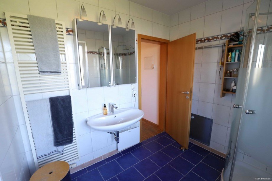 Duschbad Ansicht 3 Doppelhaush�lfte Darmstadt / Eberstadt