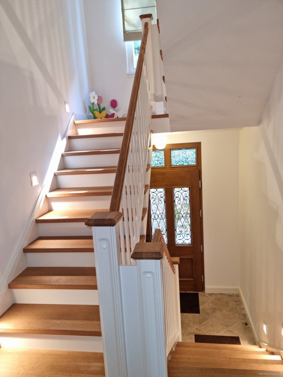 Treppenhaus Etagenwohnung Bensheim / Auerbach