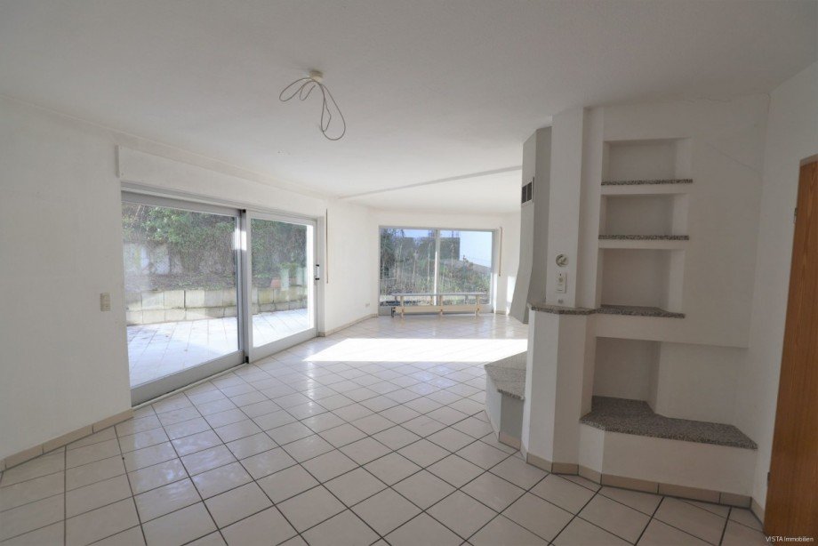 Wohn-, und Esszimmer Zweifamilienhaus Fischbachtal-Niedernhausen