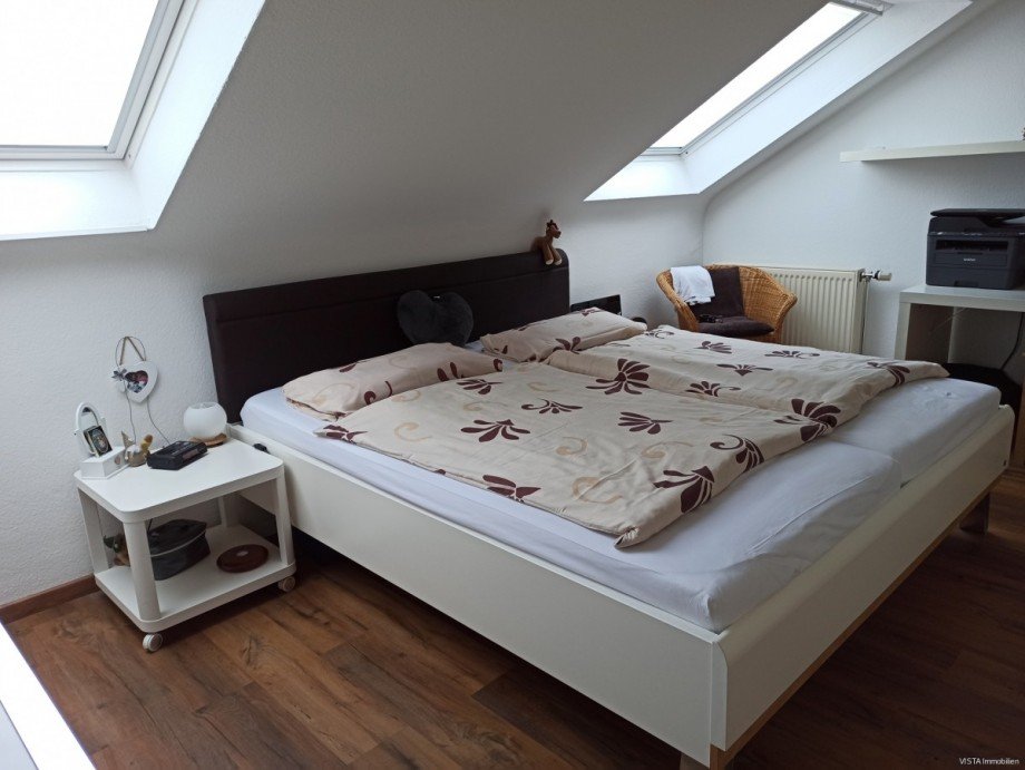 Schlafzimmer Dachgeschosswohnung M�hltal / Nieder-Ramstadt