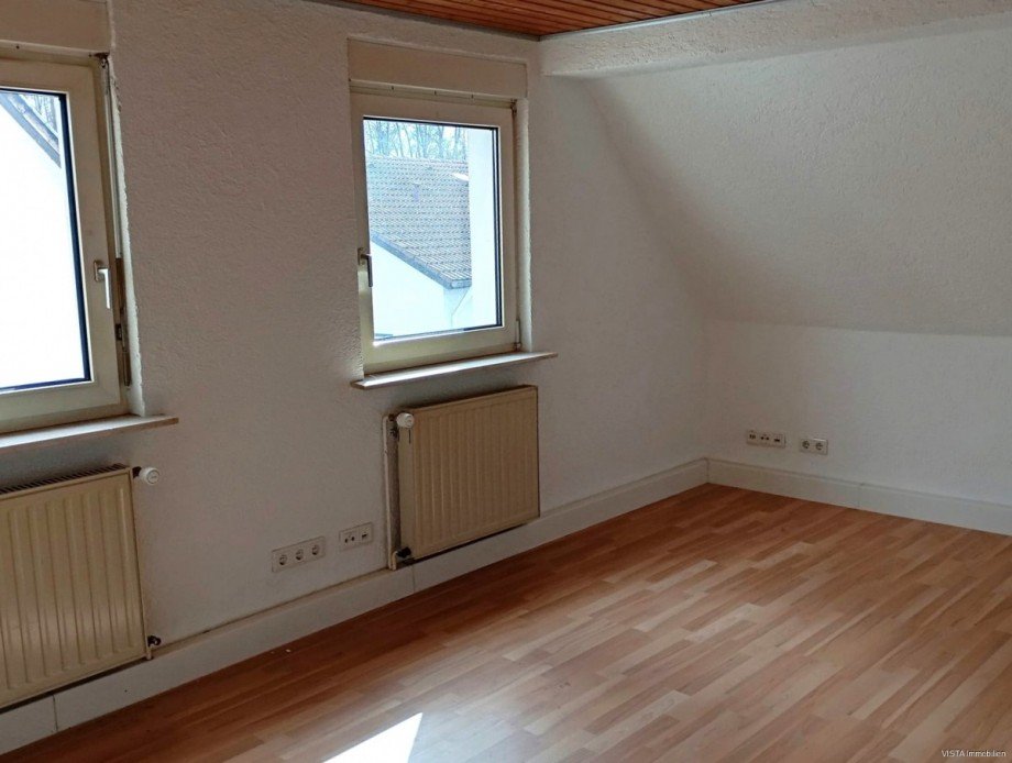 Wohnzimmer DG Zweifamilienhaus Darmstadt - Eberstadt