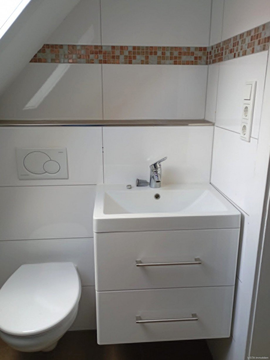 Bad DG Zweifamilienhaus Darmstadt - Eberstadt