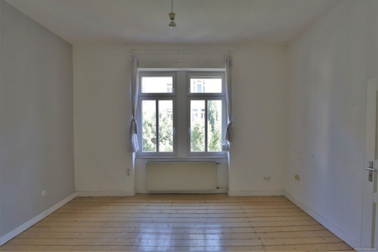 Wohnzimmer Darmstadt Etagenwohnung VERKAUFT ! Martinsviertel, Altbauwohnung mit Holzdielen und S�d-Westbalkon