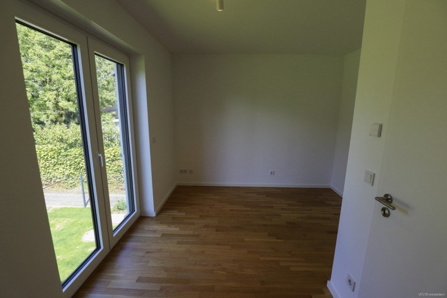 Whg. 7-1.Obergeschoss rechts-Office-Arbeiten-Ansicht 2 Etagenwohnung Darmstadt / Arheilgen