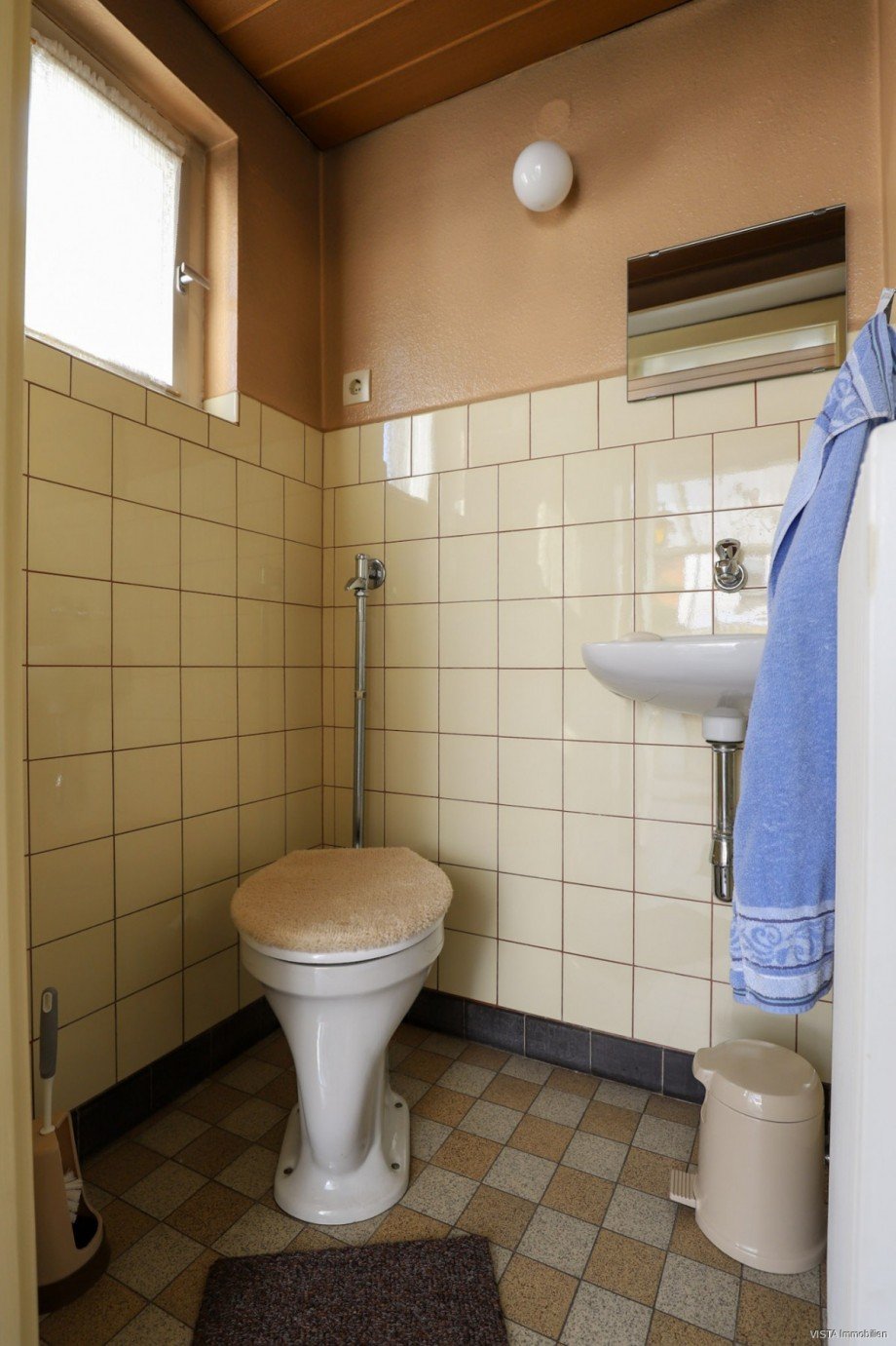 G�ste-Toilette Haupthaus Einfamilienhaus Ro�dorf