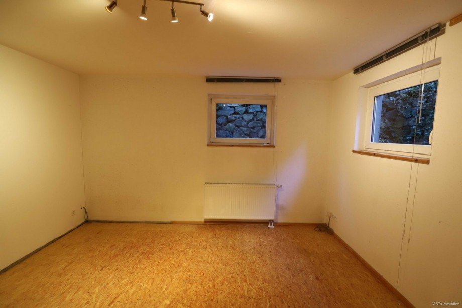 Keller-Raum 2 Doppelhaush�lfte Darmstadt / Eberstadt