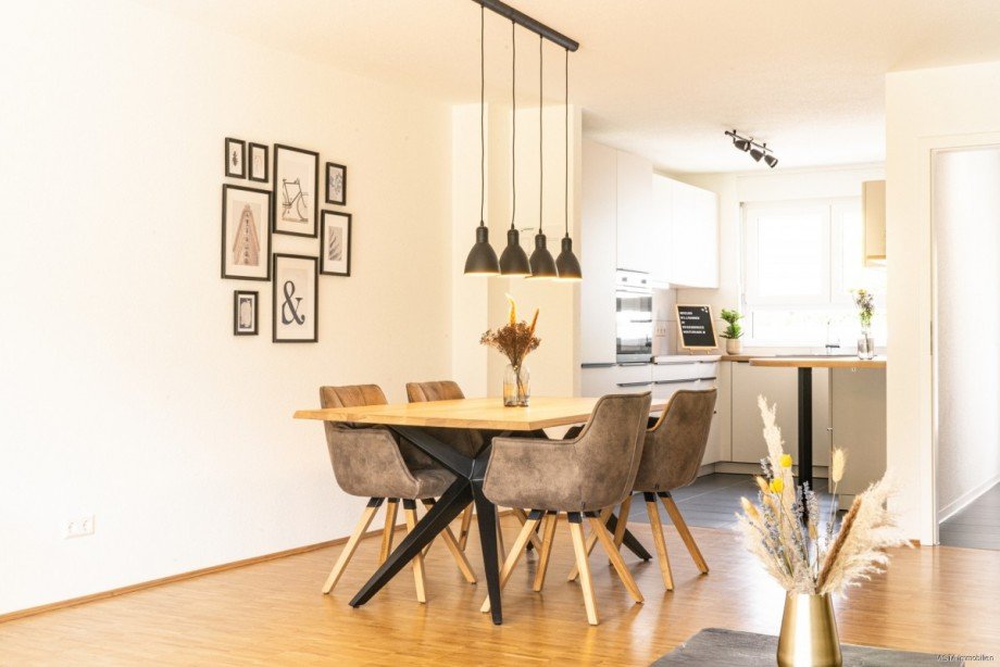 Wohnen-Essen Ansicht 2 Reiheneckhaus Darmstadt