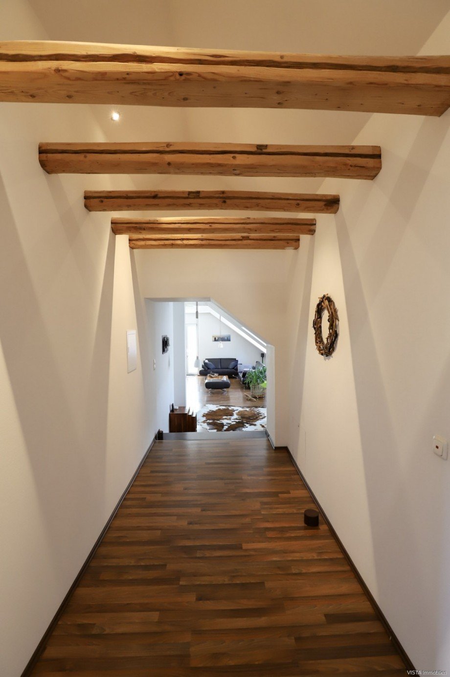 Diele-Wohnung Dachgeschoss.. Mehrfamilienhaus Bensheim