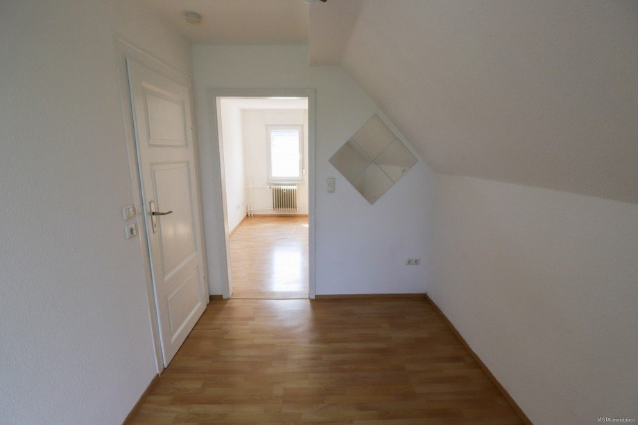 Zimmer 4-1. Obergeschoss Einfamilienhaus Darmstadt / Eberstadt