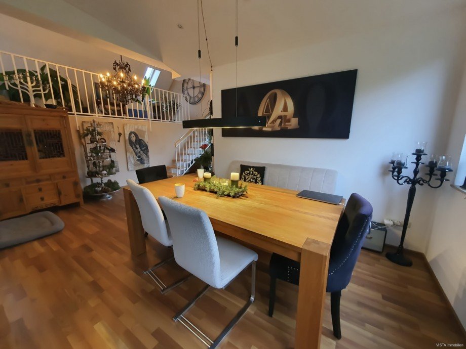 Essecke-Galerie Dachgeschosswohnung M�hltal / Nieder-Beerbach